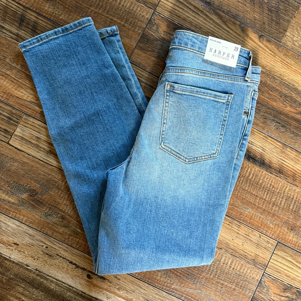 Harper Heritage High-Rise Jeans in Dark Blue